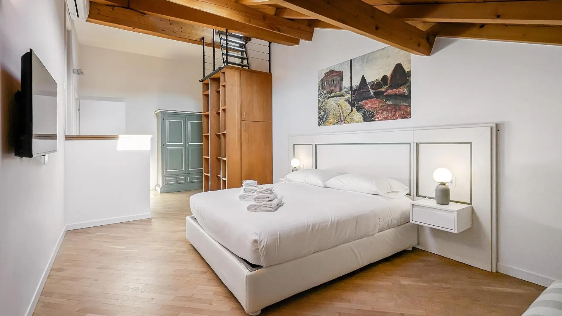 Flats4Rent Amavi Suite E Dimora Mimma Verona Italy