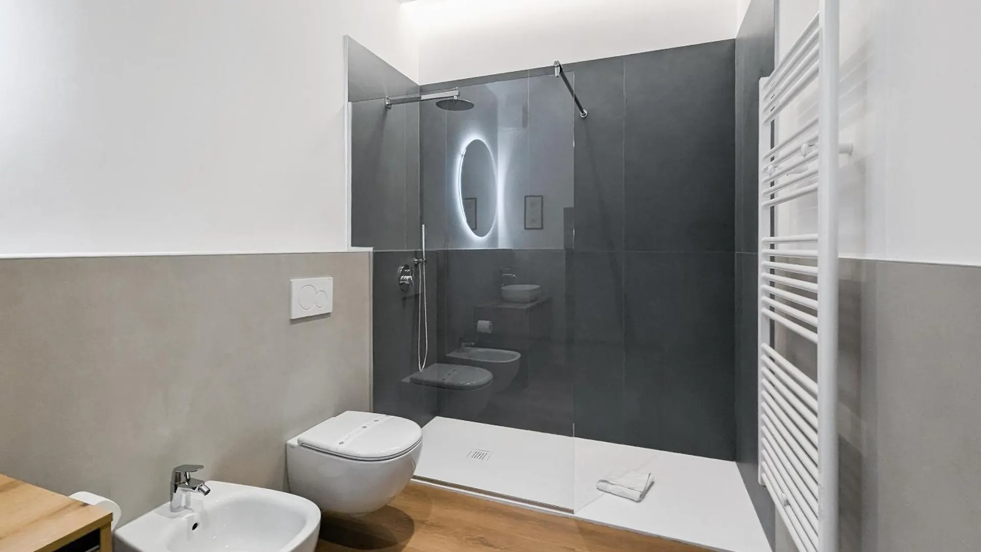 Flats4Rent Amavi Suite E Dimora Mimma Verona 0*,